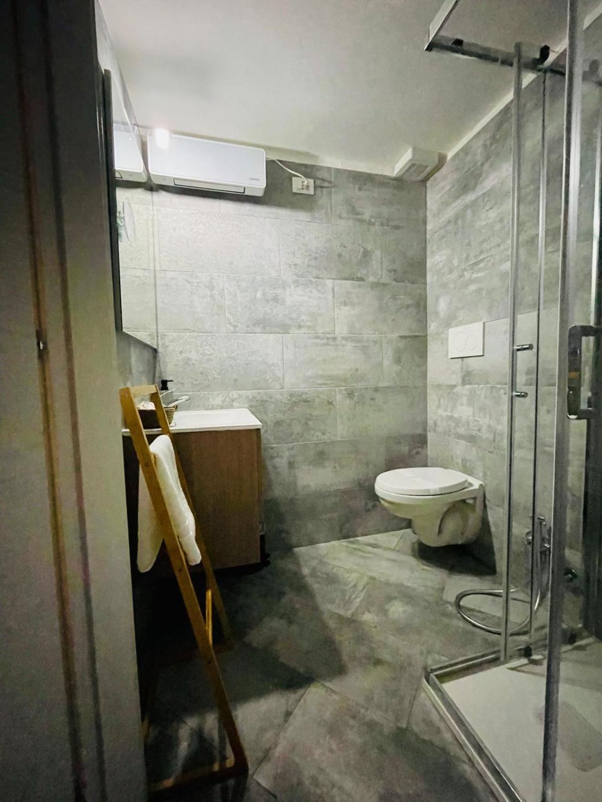 Antoni House Apartment